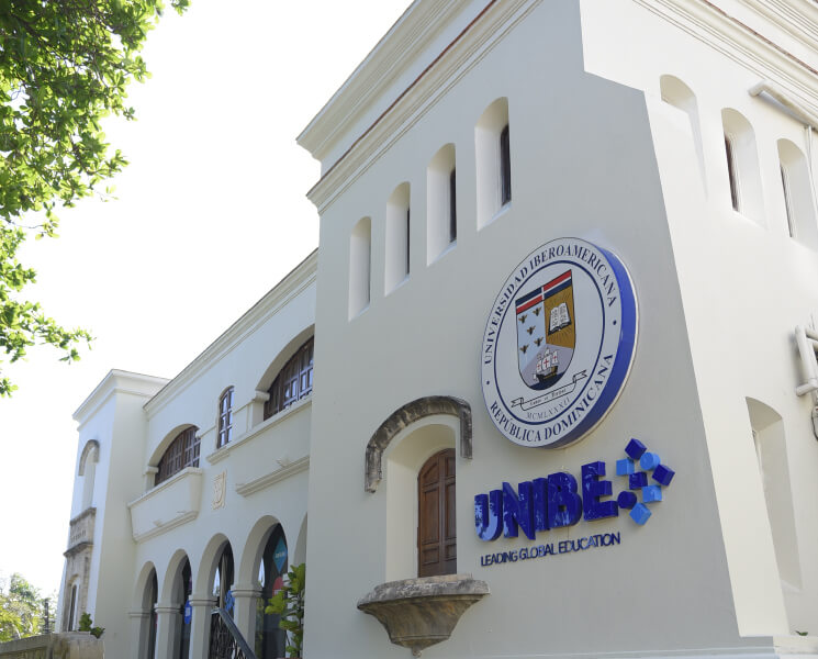 Mejores Universidades Para Estudiar Economía En República Dominicana